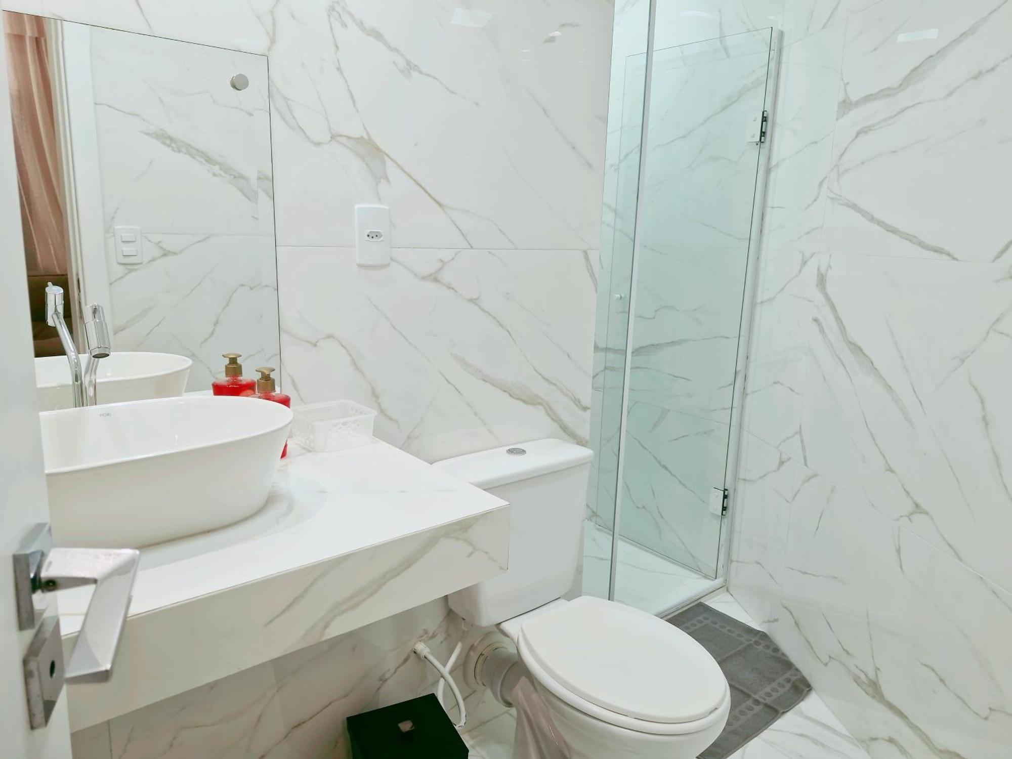 Apartamento Lindo Ape Com 1 E 1 Prox A Balneário Camboriú