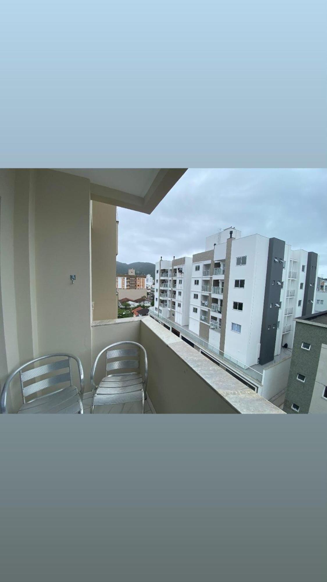 Apartamento Lindo Ape Com 1 E 1 Prox A Balneário Camboriú
